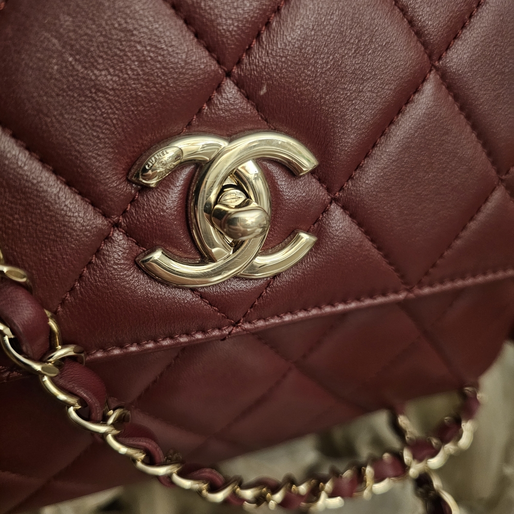CHANEL Burgundy Quilted Shoulder Bag - Picture 10 of 16